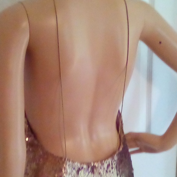 Gold sequin mini dress - Picture 6 of 9